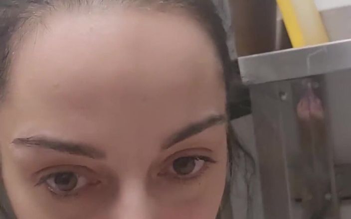 Only Maya: Jestli před prací nepracuji trochu, tak to není v pořádku