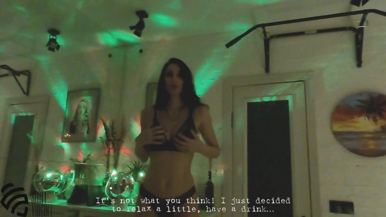 LizaVirgin: Real orgasm at the party. Full version