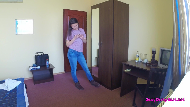 Sexy Dirty Girl: แต่งตัวแล้วถอดตัวเอง มองตัวเองในกระจก