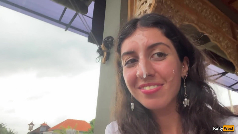 Katty West: Eating Pizza with Cum on My Face in a Cafe...