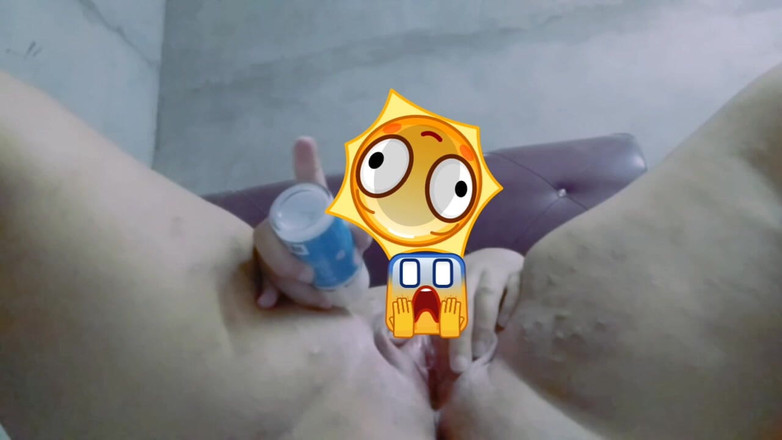 CumOnMeth: Žádné dildo, použil jsem deodorant, aby mě udělal tvrdě