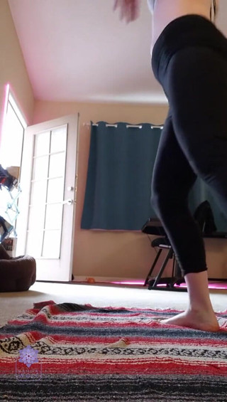 Dahlia Wolf: Spandex allenamento 1