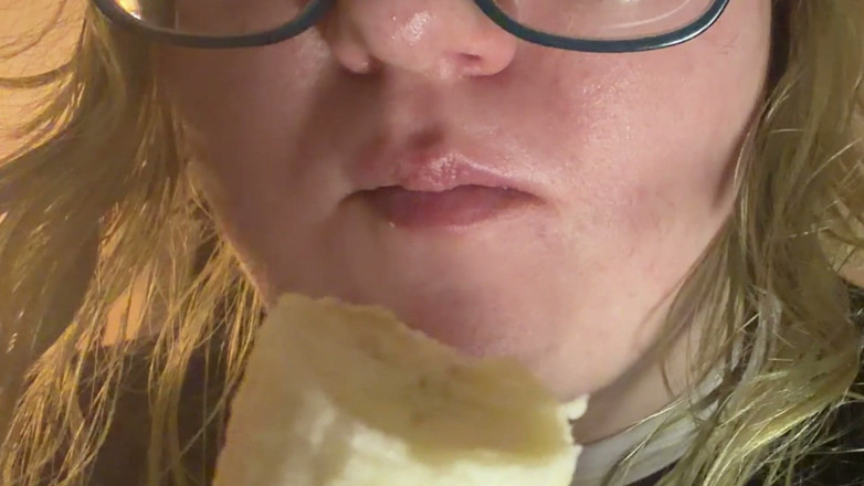 Spunk Kip: Sensually Eating a Banana