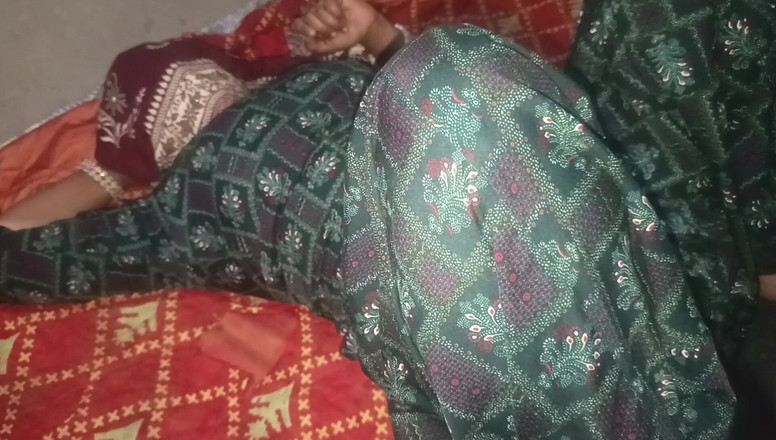 Savita5343: ホーリースペシャル。ホーリーのバビーとくそったれ