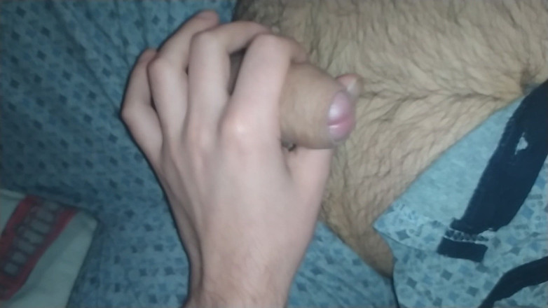 MartyBrady: Twink Master masturba a su papá favorito