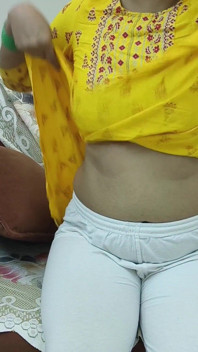 Indian Step Mom and Step Son Ka Najayaz Walla Pyar Bete Se Chudwa Kar Aapna Yaar Bana Liya Hindi Dirty Talk Saarabhabhi6