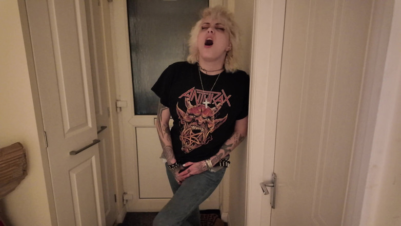Glitterqueen1999: Čůrání zoufalství - roleplay
