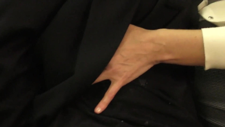 NAUGHTYPOLSKA: スラットブロンドは最高の手コキをします