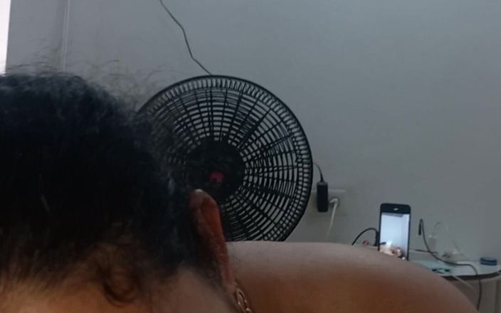 Valkyrieandluigy: Muie fantezistă adâncă în gât