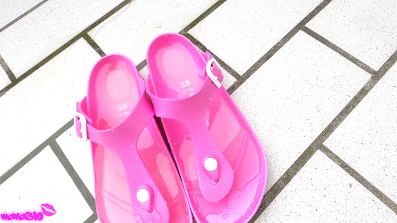 Mana310: I Squirt on Birkenstock on the Balcony