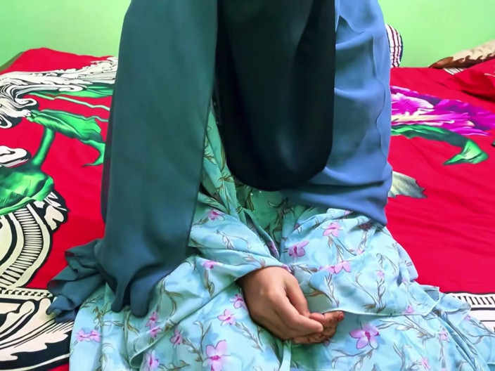 Riya Chowdhury: Wanneer komt een sexy hete dame naar me toe die...