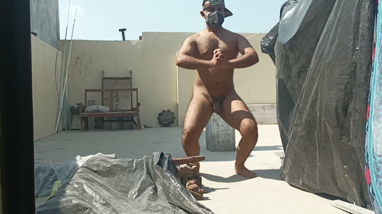 Sansuindia: Varun Actor's Cook Nude at Work