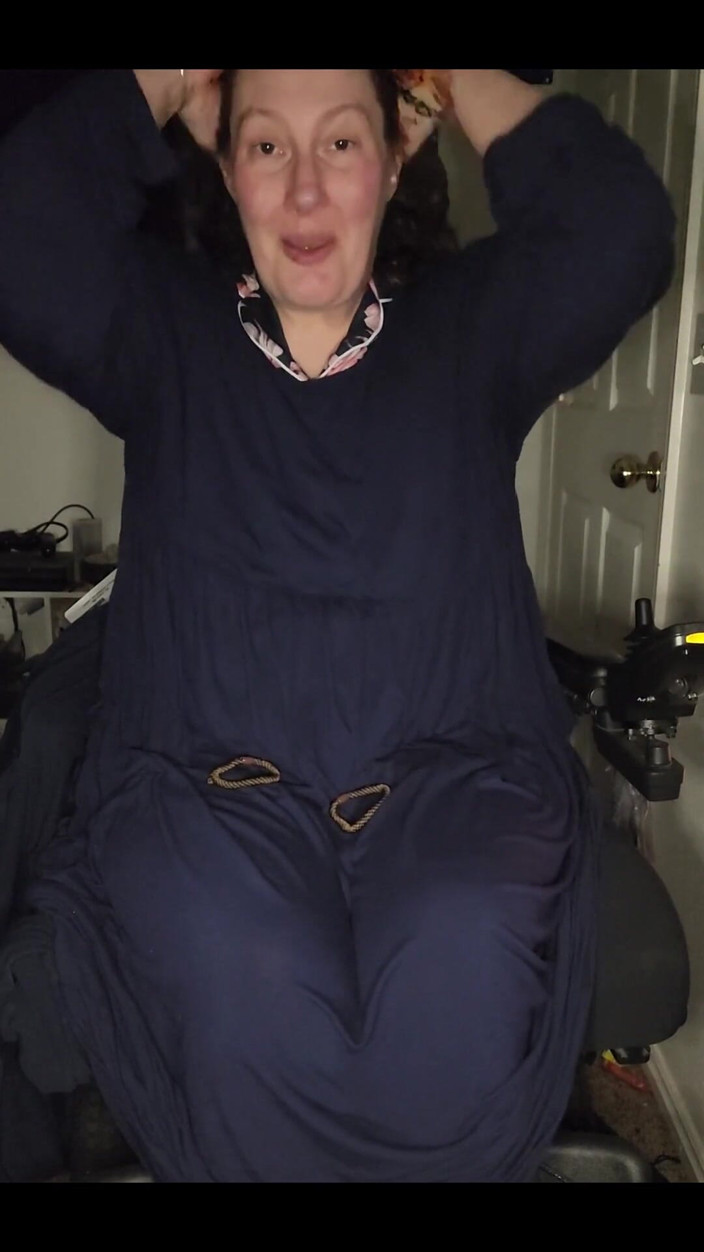 CrippleFreak4U: Nothing Like Unwrapping My Hijab for the Night and Getting...