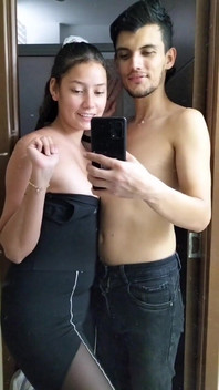 Couple Sex Naked Show Pussy