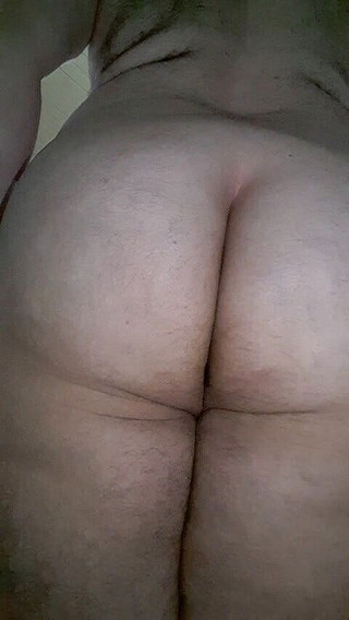 Pinto9: Götünü yalamak için aç