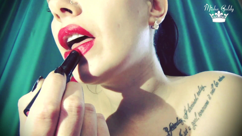 Goddess Misha Goldy: ¡No hay besos para ti, perra!