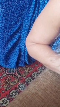 Selenas füße posieren und blowjob