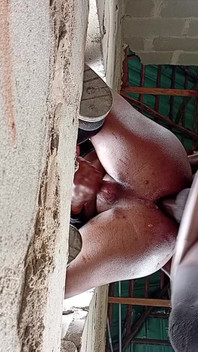 Big Dick Fucks a Wet Hole