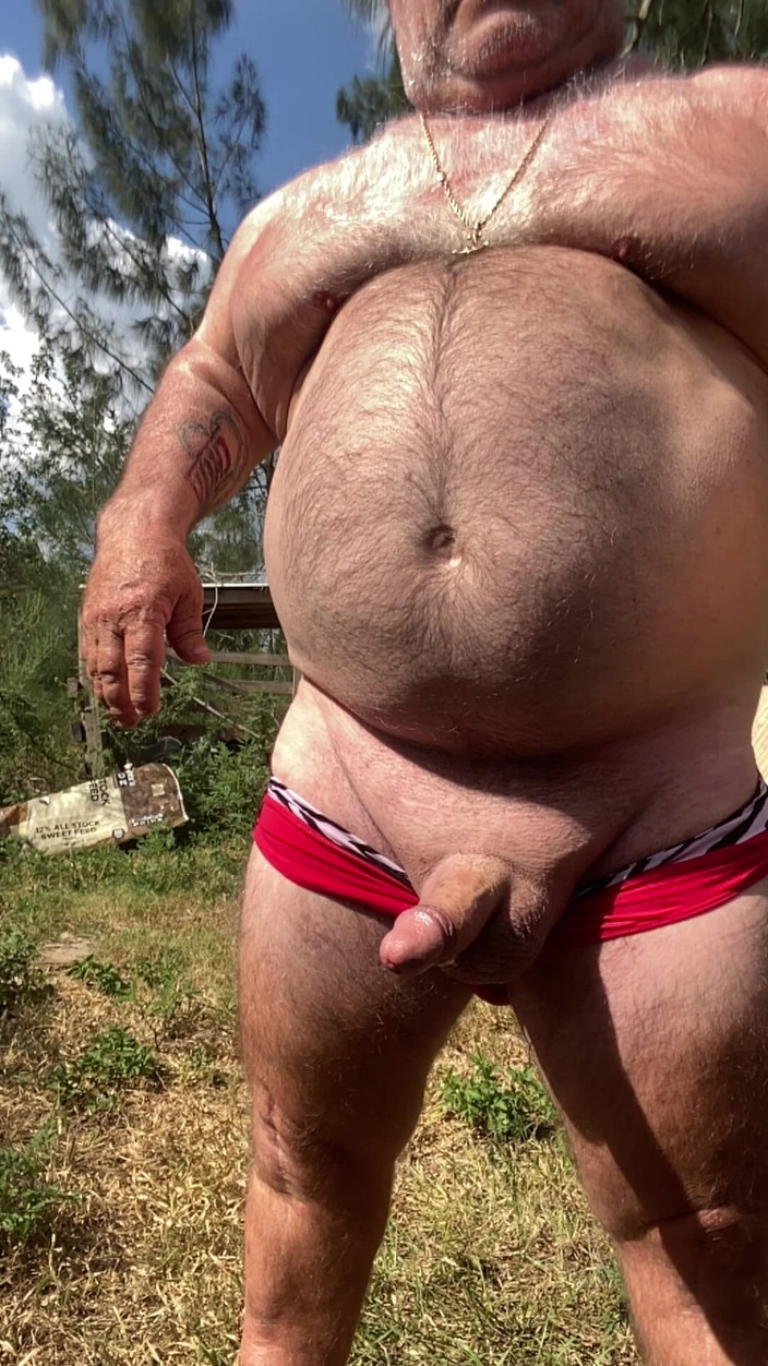 Mark Fletcher: 濡れたパンティーを履いてスローモーションでチンポを縁取る