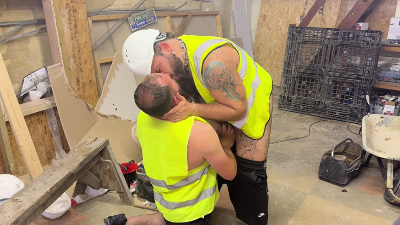 ScruffyStocky: Helmet Builder Hairy Bear Eats Ass Then Breeds Chav Bareback