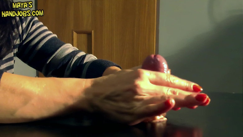 Mayashandjobs: 2 cumshots on cockboard