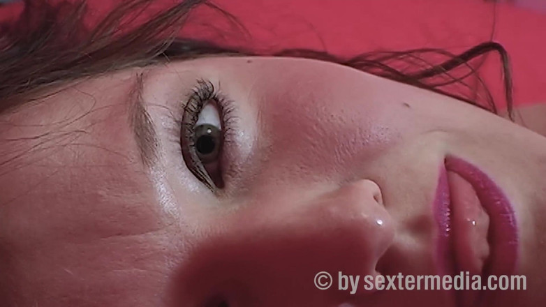 Sextermedia by Pete: Brunette Sex Girl with Silicone Tits