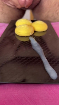 Does Anyone Not Like Sperm Cookies?