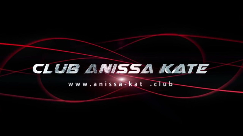 Club Anissa Kate: Memek rose valerie dientot sebelum di-anal