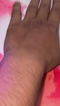 Une desi indienne sexy reçoit un creampie amateur dans sa chatte mouillée et étroite