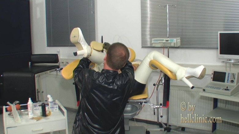 Rubber & Clinic Studio - 1ATOYS: Bizarre exam games complete in rubber