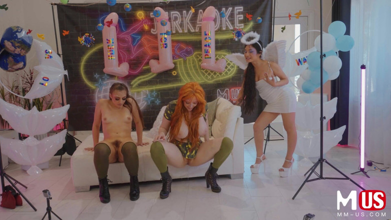 Model Media US: Jerkaoke Featuring Lauren Phillips and Gia Derza