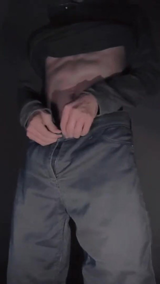 Robbie Re: Přítelkyně se baví při volání, aby mi pomohla a chce...