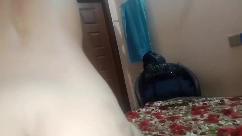 SHAKRATASNEEM: Lubang pantat sangat sempit