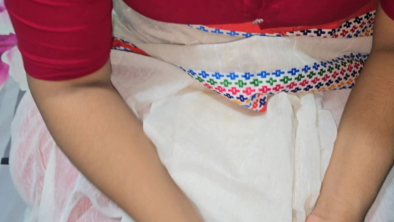 Banglavabi: I Fucked My Friend's Wife in an Open House Today