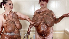 Real Plump Lesbians: Prsatá Roxanne Miller špinavá narozeninová holka