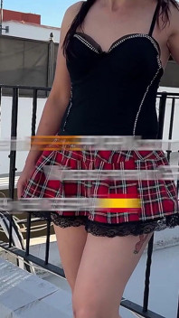 La Fantasia Di Una MILF: Lina La Realizza Con Due Ragazzi. Abbuffata Di Cazzi Su Pepeporn