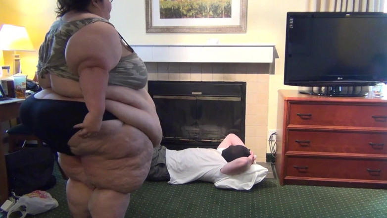 Full Weight Productions: Einer der verrücktesten quetschen aller zeiten!