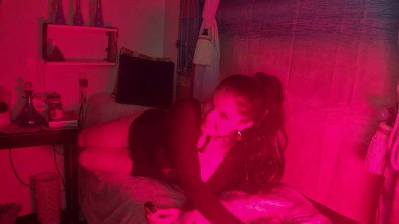 Coralyn Jewels Gems: Puan Jewel Mahu Tahu