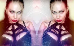 Завораживающая ASMR и зрительный контакт! Мои губы проникнут прямо в твой ум и возьмут у тебя все