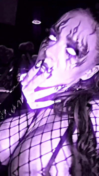Sexy succubus danza del palo