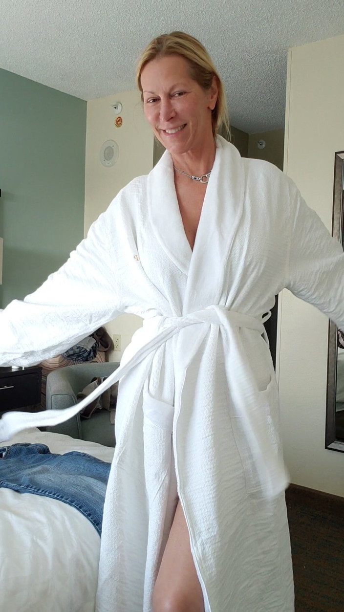 JessRyan: Echt heiße ehefrau camgirl MILF Jess ryan Strip N Twerk