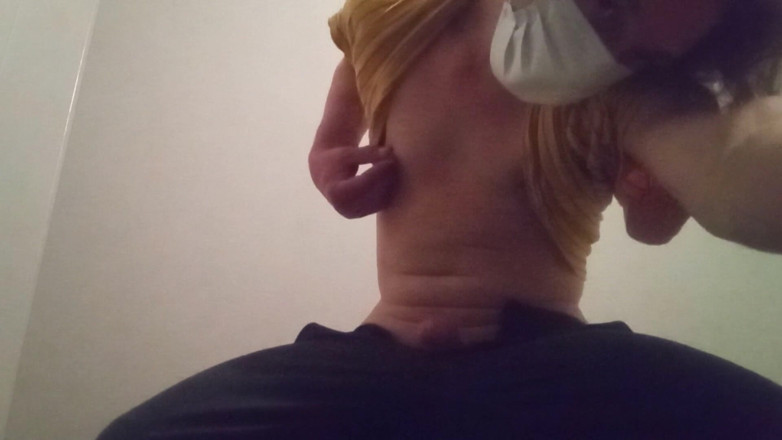 LilTaste: Facemask Fetish Fanclub Video of the Month (ffvotm); Bonus Video December 2022