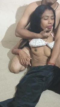 Desi Bhabhi viene scopata con suo cognato
