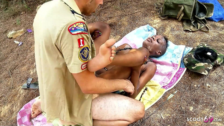 Full porn collection: aphriki sanvli kamsin bianka ki shikaari dvara jangal men chudaee