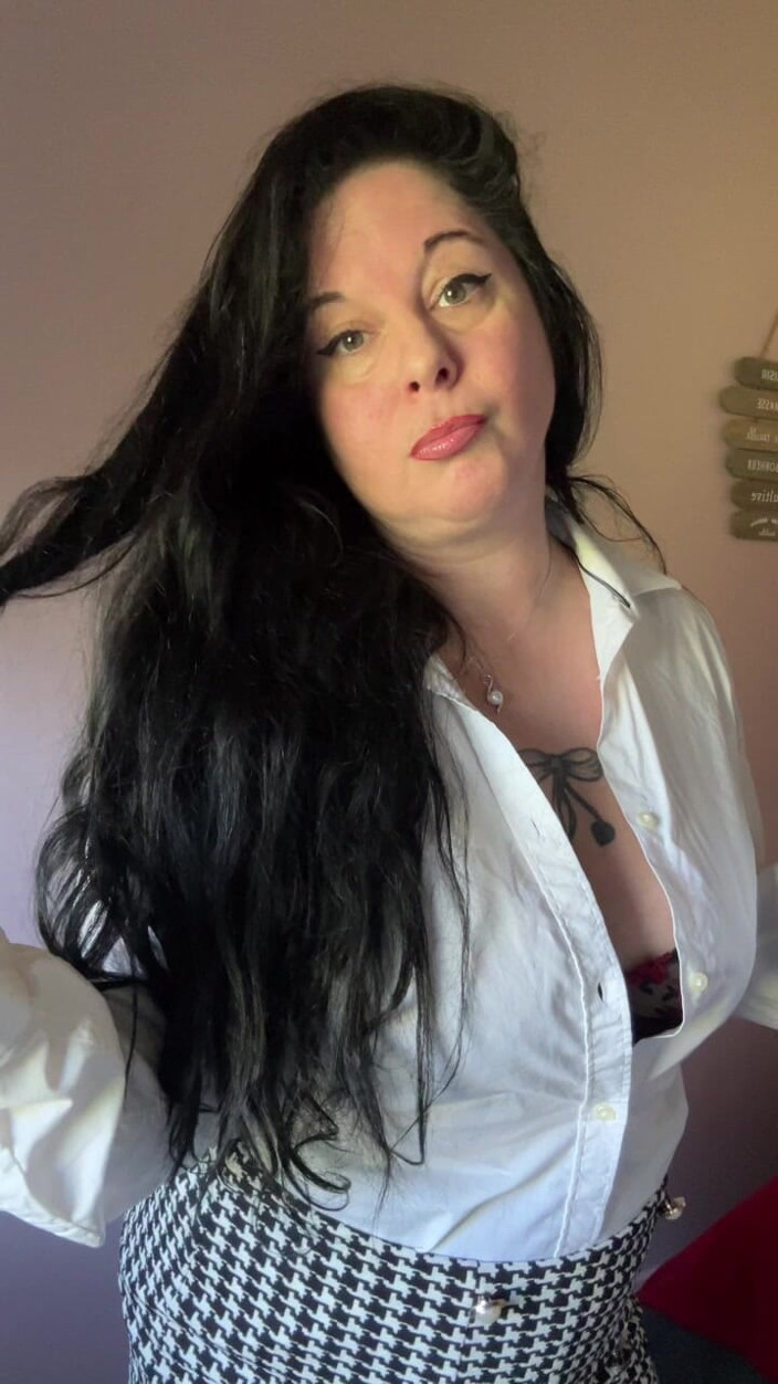 Maitresse Clara: Kenmerk van een Vernedering