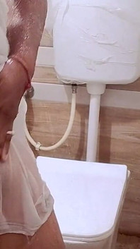 Un homme desi croise