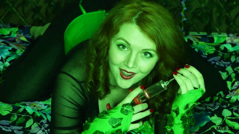 Haylee Love: Poison Ivy makes Robin her slave part 2