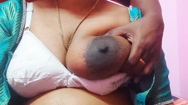 Desi Mohini: Zoya Bhabhi