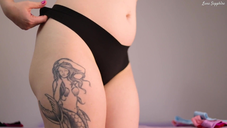 Luna Sapphire: Thongs and crotchless panties ass worship