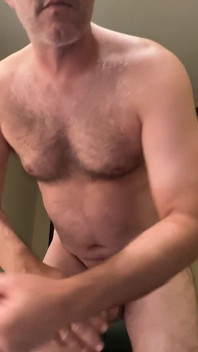 Duke Silver bukan orang asing untuk seksi. Lihat sendiri.